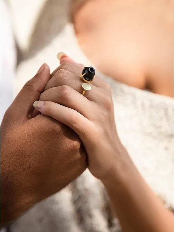 GARI Kalash Ring Black